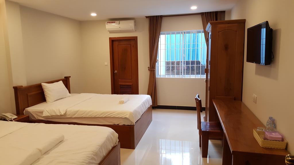 Regal Home Guesthouse Phnom Penh Ngoại thất bức ảnh