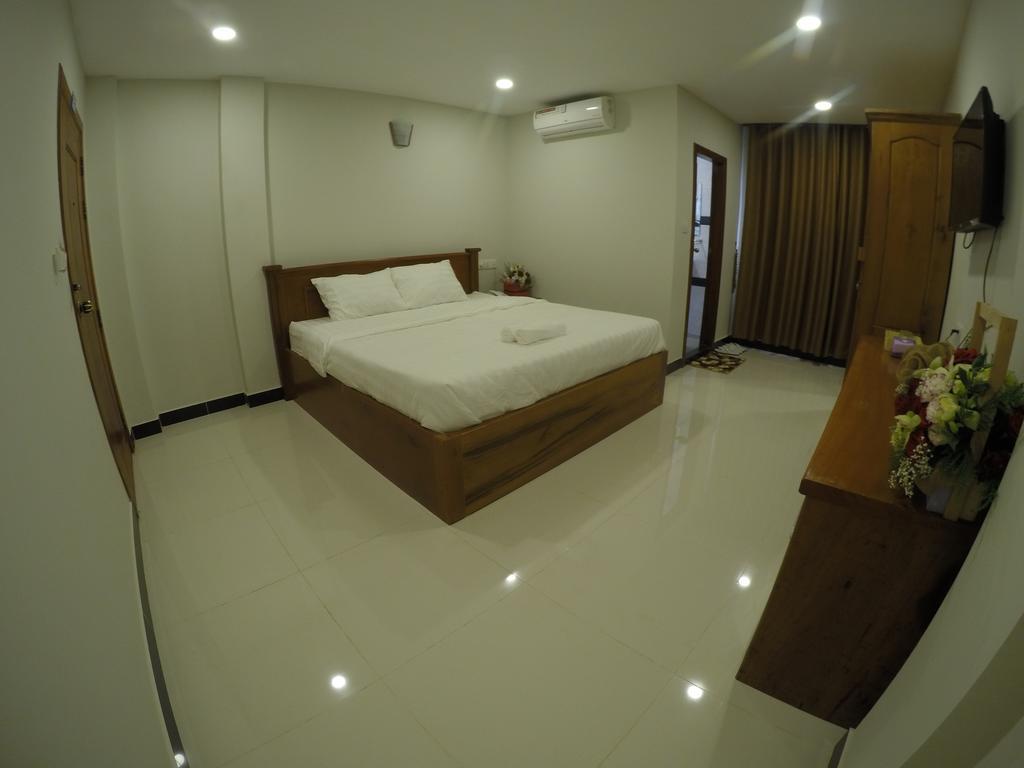 Regal Home Guesthouse Phnom Penh Ngoại thất bức ảnh