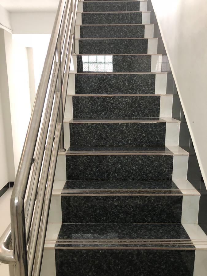 Regal Home Guesthouse Phnom Penh Ngoại thất bức ảnh