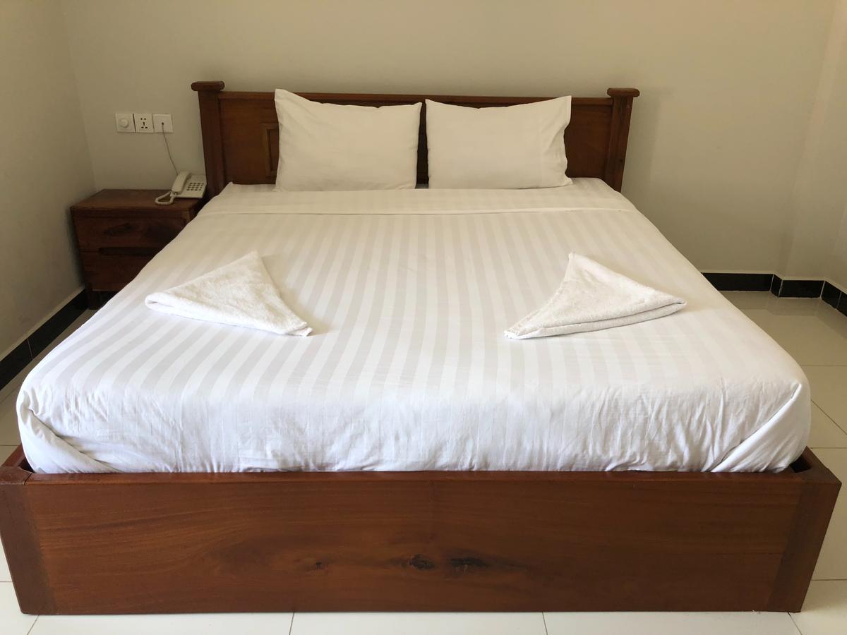 Regal Home Guesthouse Phnom Penh Ngoại thất bức ảnh