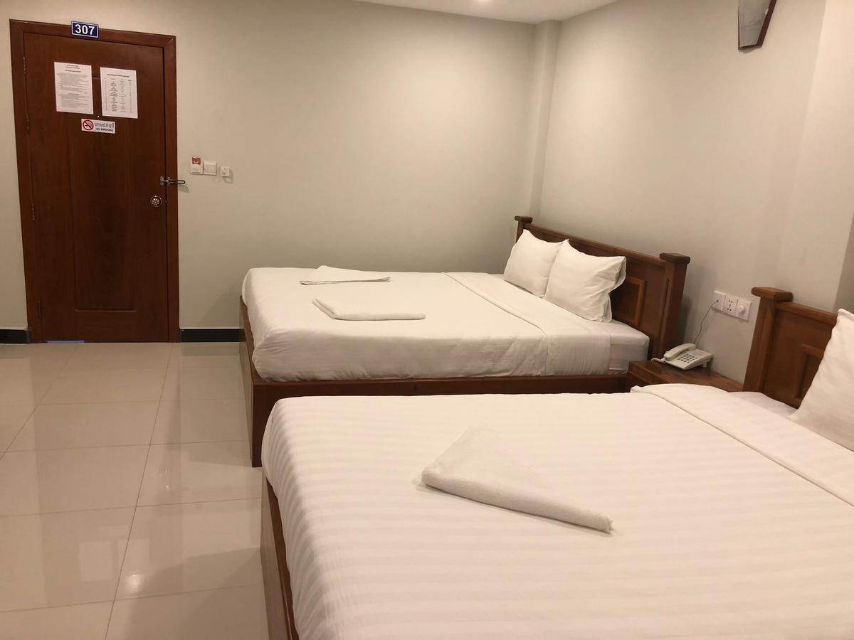 Regal Home Guesthouse Phnom Penh Ngoại thất bức ảnh